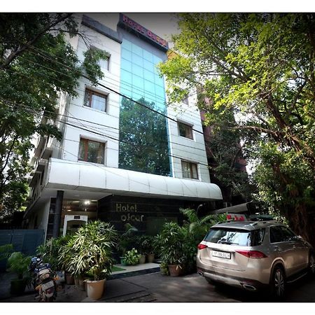 Hotel Oscar - Hauz Khas New Delhi Eksteriør bilde