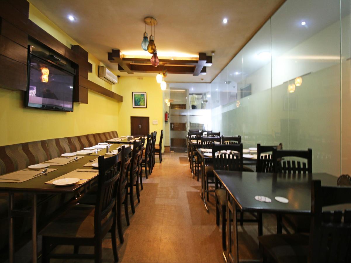 Hotel Oscar - Hauz Khas New Delhi Eksteriør bilde