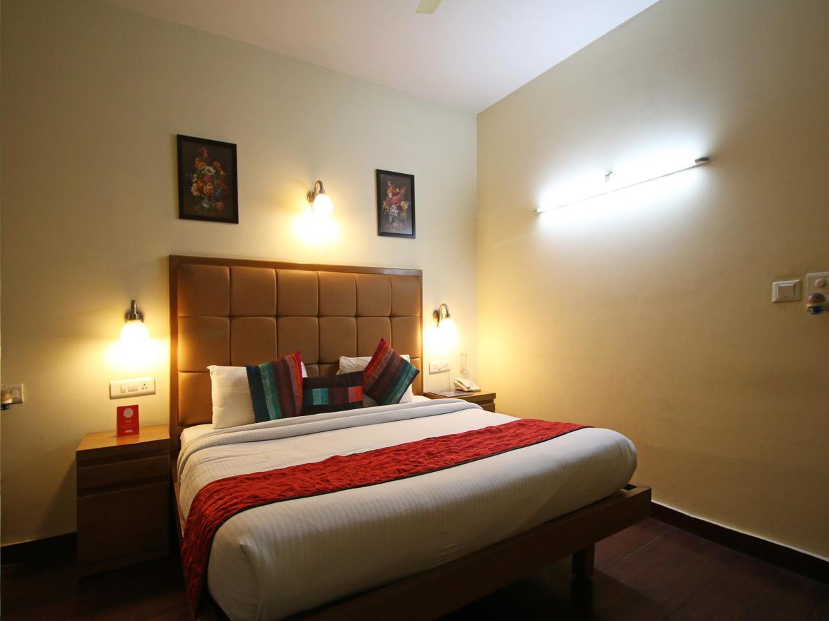 Hotel Oscar - Hauz Khas New Delhi Eksteriør bilde